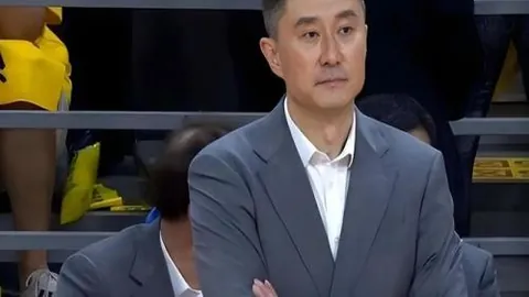 11胜8佳绩背后：揭开迷雾弹，警惕外界干扰揭秘！